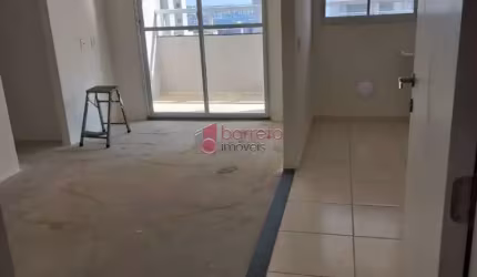 APARTAMENTO À VENDA NO CONDOMÍNIO RESIDENCIAL CENÁRIO - JARDIM CARLOS GOMES - JUNDIAÍ/SP