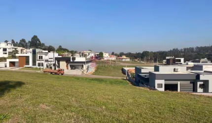 TERRENO EM CONDOMÍNIO NOVO NO BAIRRO MEDEIROS, NO CONDOMÍNIO TERRAS DA ALVORADA, EM JUNDIAÍ - SP