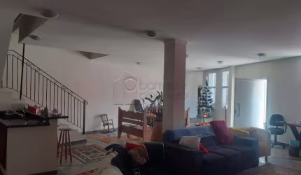 CASA Á VENDA NO BAIRRO JARDIM DA SERRA - JUNDIAÍ - SP