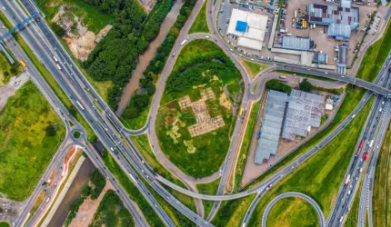 ÁREA COMERCIAL À VENDA EM JUNDIAÍ/SP