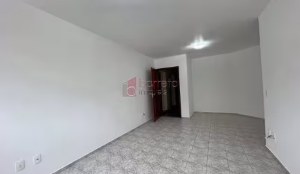 APARTAMENTO À VENDA NO CONDOMÍNIO DONA ISABEL NA RUA BOM JESUS DE PIRAPORA EM JUNDIAÍ/SP
