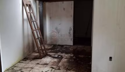 CASA À VENDA NO BAIRRO ANHANGABAÚ - JUNDIAÍ - SP