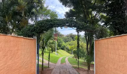 SÍTIO À VENDA - REGIÃO DO TRAVIÚ - JUNDIAÍ/SP