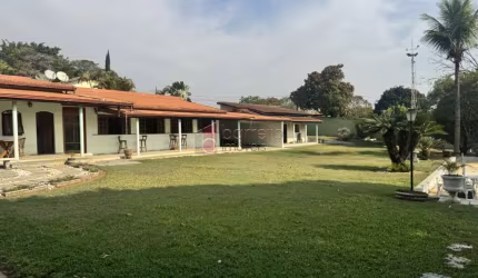 CHÁCARA À VENDA COM 5 QUARTOS - ESPLANADA DO CARMO - JARINU/SP