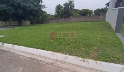 TERRENO À VENDA NO CONDOMÍNIO VILLA VERDE EM JUNDIAÍ/SP