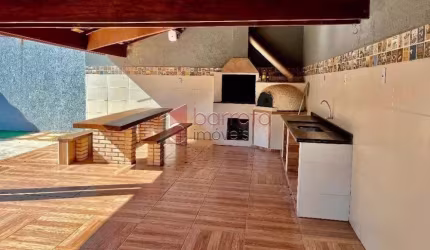 Casa para LOCAÇÃO ou VENDA em Jundiaí SP bairro Jardim Paulista II 350m² 3 dorms (1 suíte) Salas amplas, Cozinha planejada. 3 Wcs. Área gourmet. 4 vgs!