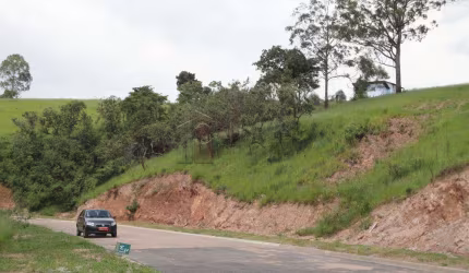 TERRENO À VENDA NO CONDOMÍNIO PARQUE DOS MANACÁS EM JUNDIAÍ/SP