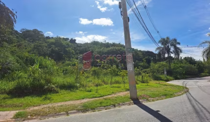 VENDE ÁREA DEMARCADA ENTRE AS CIDADE DE JUNDIAI E IVOTURUCAIA