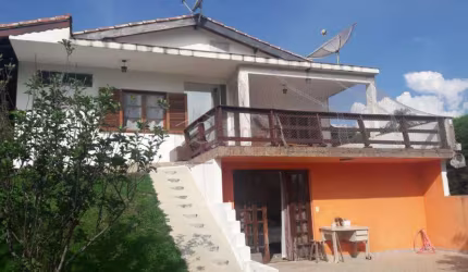Linda Chácara em Jundiaí, no bairro Medeiros.