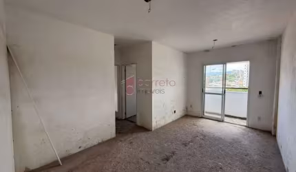 APARTAMENTO COM DOIS QUARTOS À VENDA NO CONDOMÍNIO SAINT JAMES - CENTRO - JUNDIAÍ/SP