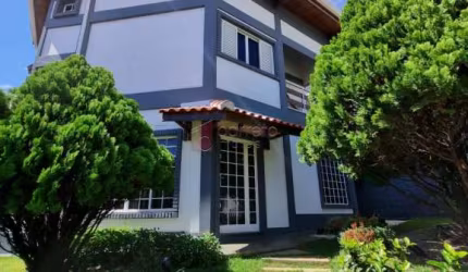 BELÍSSIMO SOBRADO À VENDA (PORTEIRA FECHADA) NO BAIRRO JARDIM PAULISTA II EM JUNDIAÍ/SP