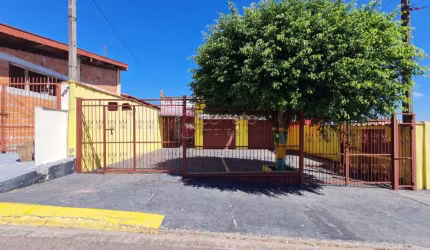 CASA COMERCIAL E RESIDENCIAL À VENDA NO BAIRRO IVOTURUCAIA EM JUNDIAÍ/SP