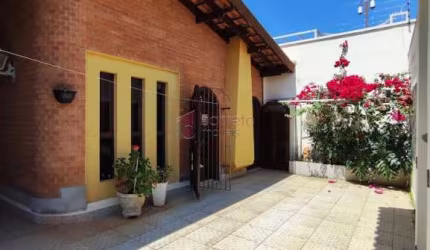 CASA COM EDÍCULA À VENDA NO BAIRRO JARDIM LUIZA - JUNDIAÍ/SP