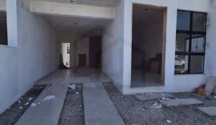 CASA BAIXA COM 2 SUÍTES