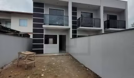 ACONCHEGANTE CASA DE 2 SUÍTES