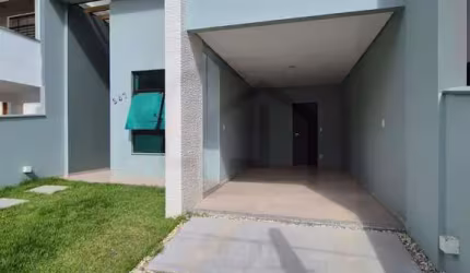 CASA BAIXA PRONTA  DE 3 DORMITÓRIOS SENDO 1 SUÍTE
