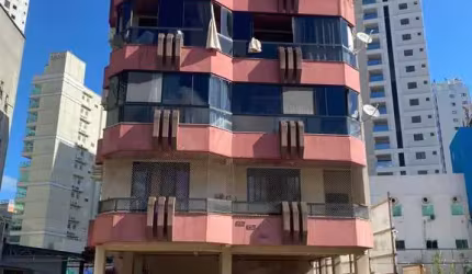 Apartamento à venda no bairro Centro - Itapema/SC
