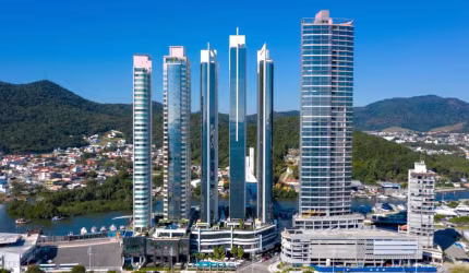 Apartamento à venda no bairro Centro - Balneário Camboriú/SC