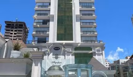 Apartamento à venda no bairro Meia Praia - Itapema/SC