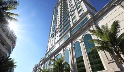 Apartamento à venda no bairro Meia Praia - Itapema/SC