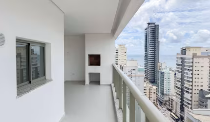 Apartamento à venda no bairro Meia Praia - Itapema/SC
