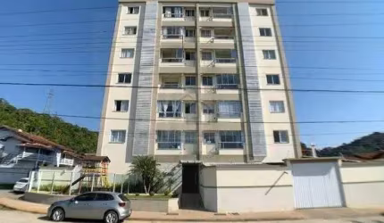 ENCANTADOR APARTAMENTO DE 2 DORMITÓRIOS SENDO 1 SUÍTE