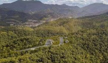 O ESPAÇO PERFEITO PARA SUA CASA IDEAL: 467,15M² DE LIBERDADE