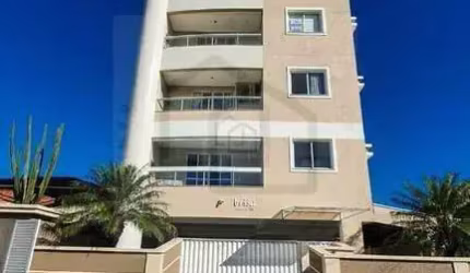 APARTAMENTO COM 2 DORMITÓRIOS SENDO 1 SUÍTE NO BAIRRO SANTA TEREZINHA