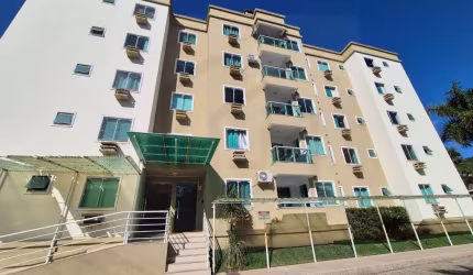 APARTAMENTO COM 2 DORMITÓRIOS, CHURRASQUEIRA E VAGA COBERTA