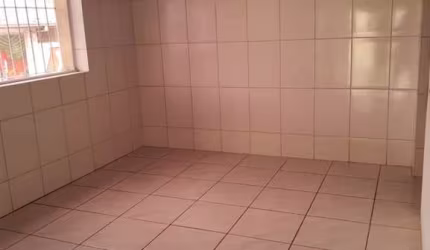 Salões Comerciais para locação em Bom Jesus dos Perdões no bairro Centro