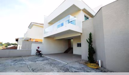 Casas para venda em Atibaia no bairro Jardim do Lago