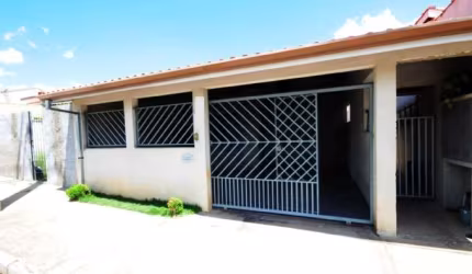 Casas para venda em Bom Jesus dos Perdões no bairro Marfi II