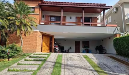 Casa Semi Térrea no Residencial 10 em Alphaville