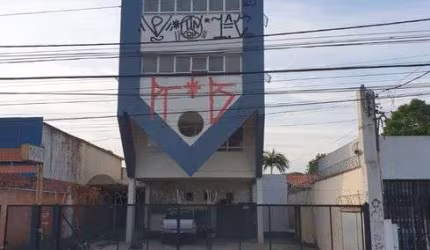 Belo Prédio para Venda com 4 Andares + Térreo