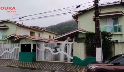 Sobrado com 2 dormitórios à venda, 81 m² por R$ 302.500,00 - Centro - Mongaguá/SP
