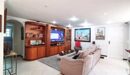 Casa com 4 quartos à venda em Freguesia (jacarepaguá) - RJ