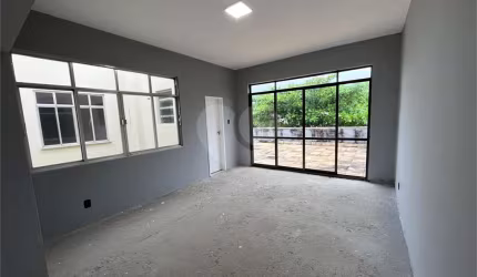 Cobertura com 5 quartos à venda em Grajaú - RJ
