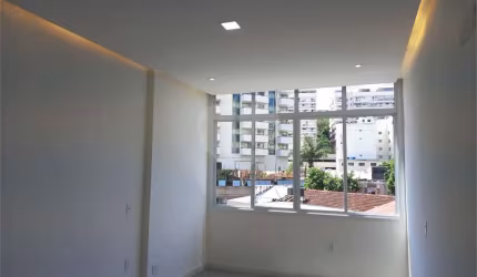 Apartamento com 2 quartos à venda em Botafogo - RJ