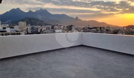 Cobertura com 4 quartos à venda em Tijuca - RJ