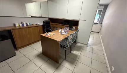 Salas à venda em Centro - RJ