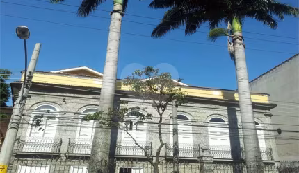 Prédio inteiro à venda ou para locação em Rio Comprido - RJ
