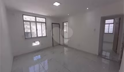 Casa térrea com 3 quartos à venda em Vila Isabel - RJ