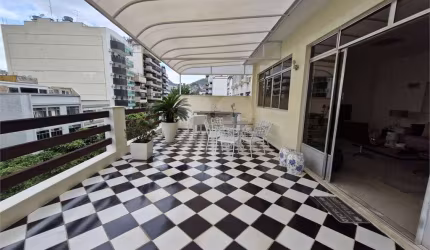 Cobertura com 4 quartos à venda em Tijuca - RJ