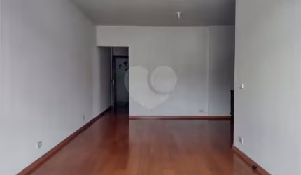 Apartamento com 2 quartos à venda em Tijuca - RJ