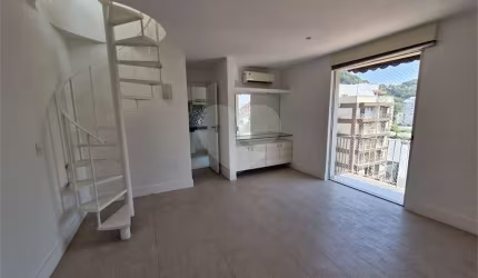 Cobertura com 2 quartos à venda em Botafogo - RJ