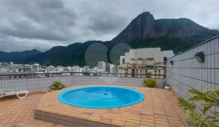 Cobertura com 4 quartos à venda em Lagoa - RJ