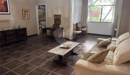 Apartamento com 3 quartos à venda ou para locação em Tijuca - RJ