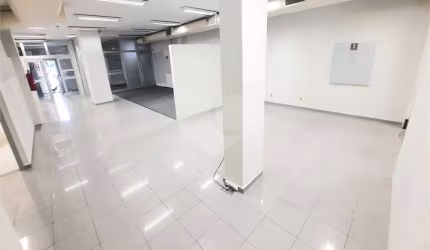 Loja à venda em Tijuca - RJ