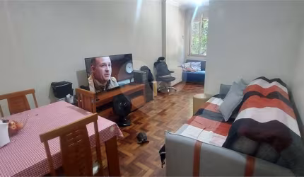 Apartamento com 3 quartos à venda em Flamengo - RJ