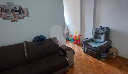 Apartamento com 2 quartos à venda em Botafogo - RJ